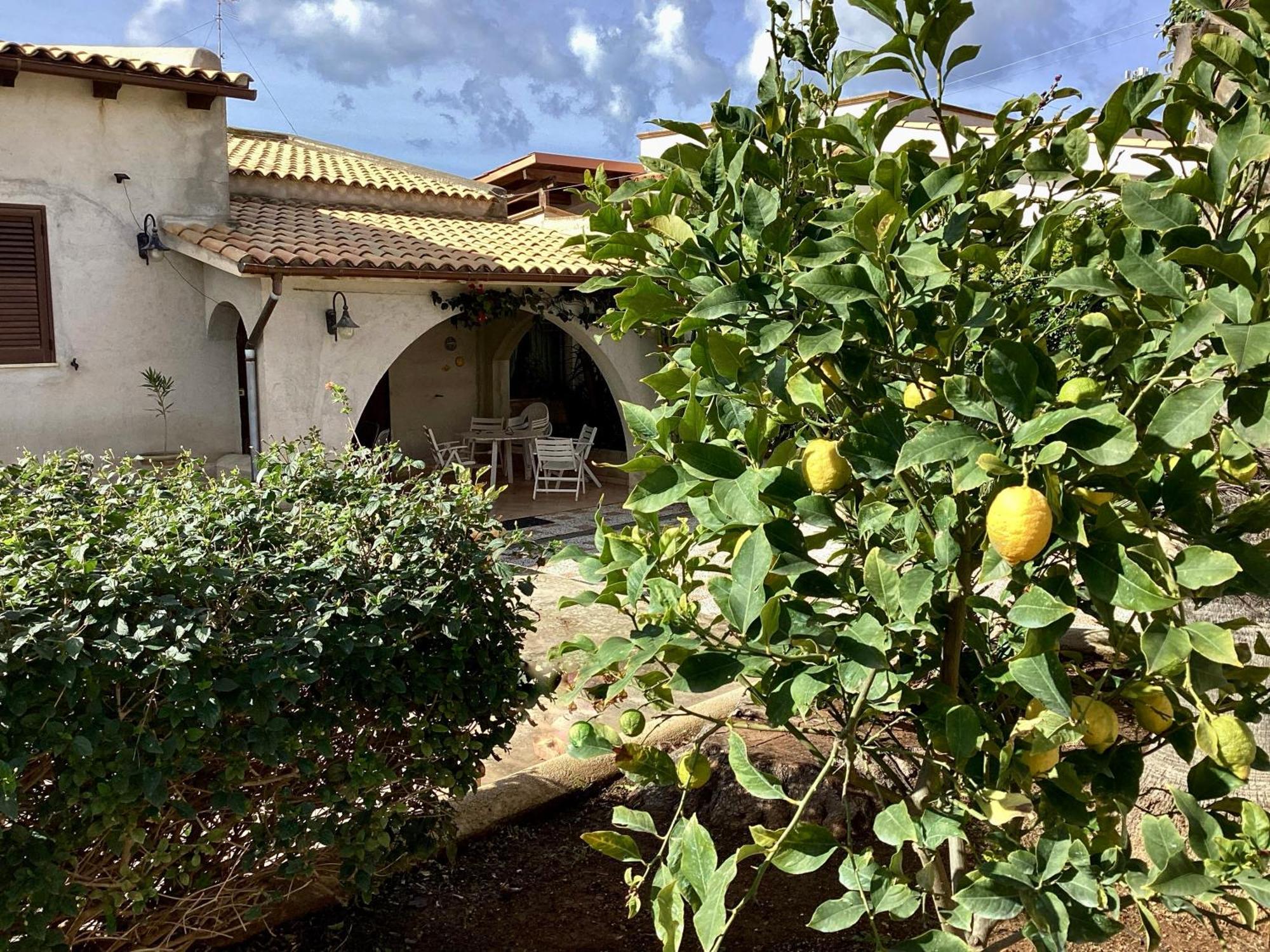 Villa Silvana 马扎拉德尔瓦洛 外观 照片